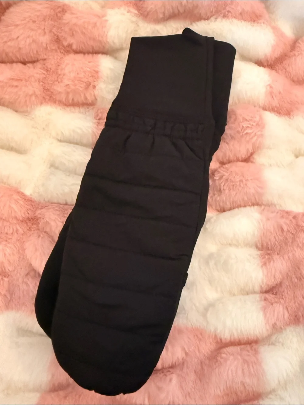 Lululemon Gloves